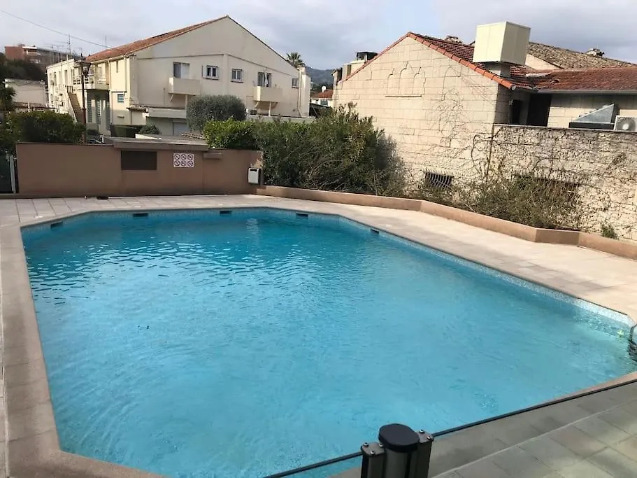 Apartment Perle Rare 2 Pieces Au Pied De La Plage Et Piscine Residence Mandelieu-la-Napoule
